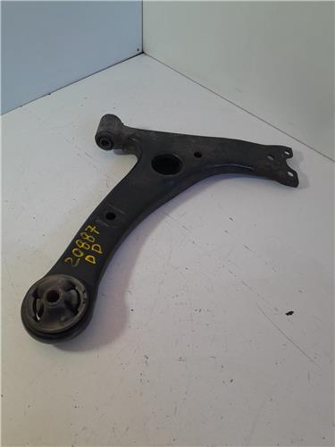 brazo inferior delantero derecho toyota avens