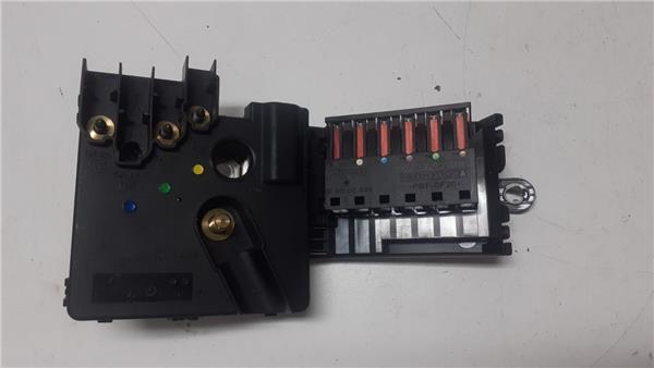 caja reles mercedes benz cls bm 219 062004 3