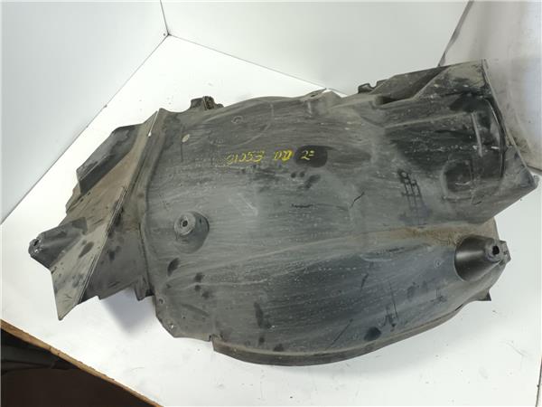 protector pase rueda delantero derecho mercedes benz clase c (bm 204) berlina (01.2007 >) 2.2 c 220 cdi (204.008) [2,2 ltr.   125 kw cdi cat]