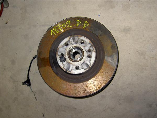 mangueta delantera derecha mercedes benz clas