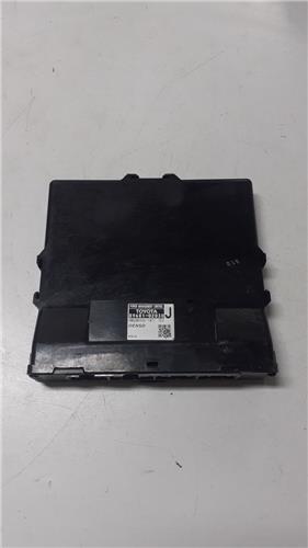 varios toyota yaris xp13 2017 hibrido hybrid