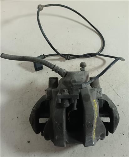pinza freno trasero derecha mercedes benz cla
