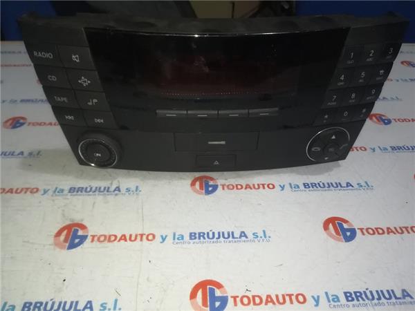 autoradio mercedes benz clase e (bm 211) berlina (01.2002 >) 3.2 e 320 cdi (211.026) [3,2 ltr.   150 kw cdi cat]