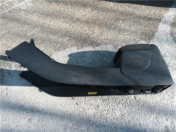 reposabrazos volkswagen tiguan 5n2 022011 20