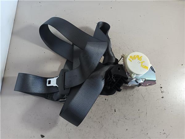 cinturon seguridad trasero central mercedes b