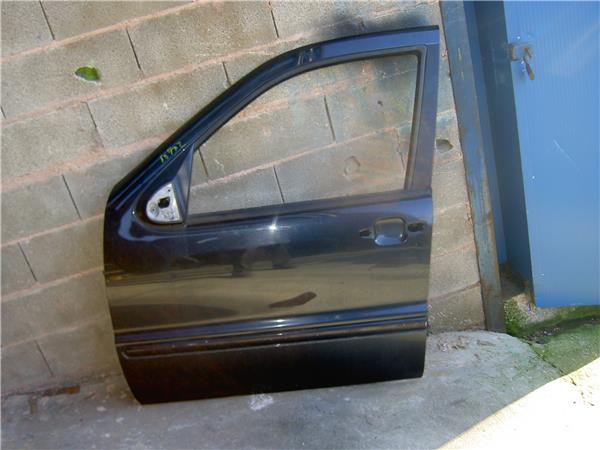 puerta delantera izquierda mercedes benz clas