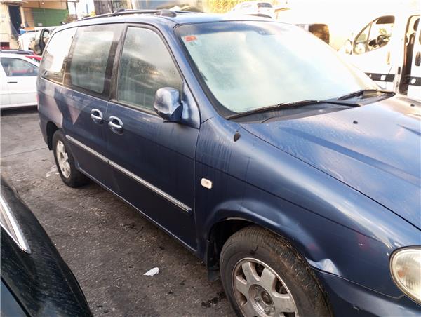 aleta delantera derecha kia carnival 1999 29