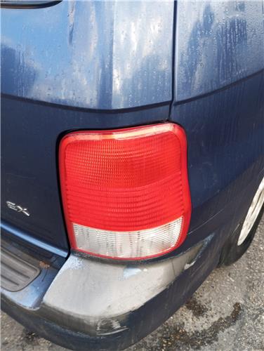 piloto trasero derecho kia carnival 1999 29