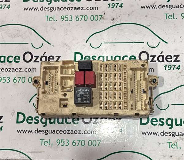 caja reles alfa romeo 147 190 2004  16 ts 105