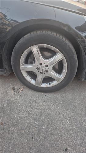 mangueta delantera derecha mercedes benz clas