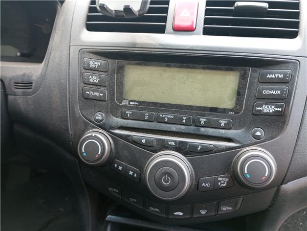 radio / cd honda accord viii tourer (cm_) 2.2 i ctdi