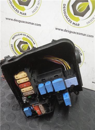 caja reles renault clio iv 2012 15 zen 15 lt