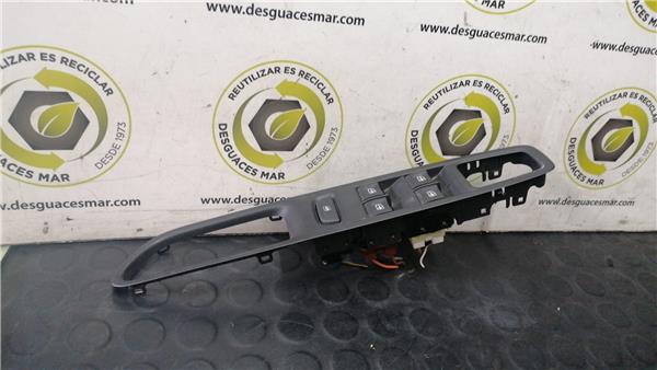 mando elevalunas delantero izquierdo renault