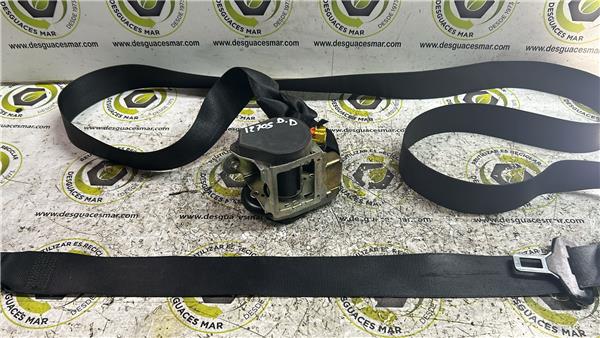 cinturon seguridad delantero derecho mercedes