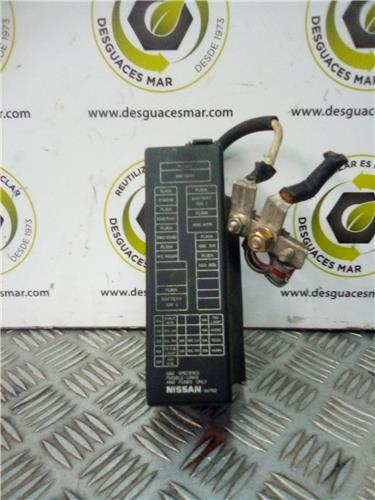 caja reles nissan primera berlina p12 122001