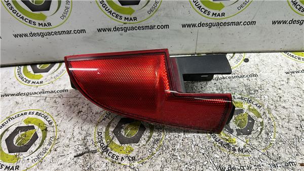 piloto superior trasero izquierdo mercedes be