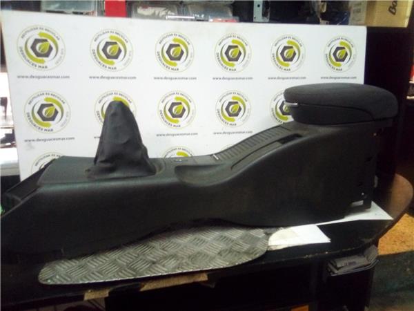 consola nissan primera berlina p12 122001 18