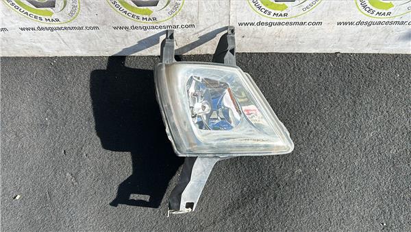 faro antiniebla derecho peugeot 407 2004 16