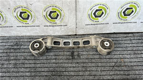 soporte diferencial mercedes benz vito mixto