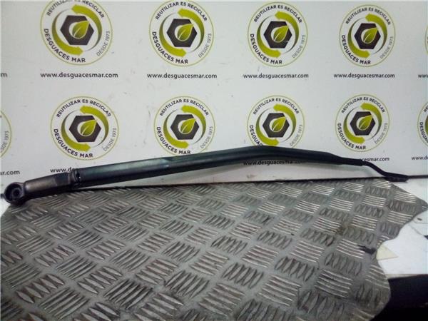 brazo limpiaparabrisas delantero derecho niss