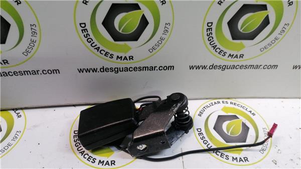 anclaje cinturon delantero izquierdo bmw seri