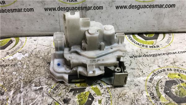 cerradura puerta delantera derecha opel combo