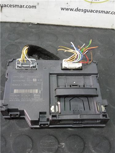 varios renault clio iv 2012 15 zen 15 ltr