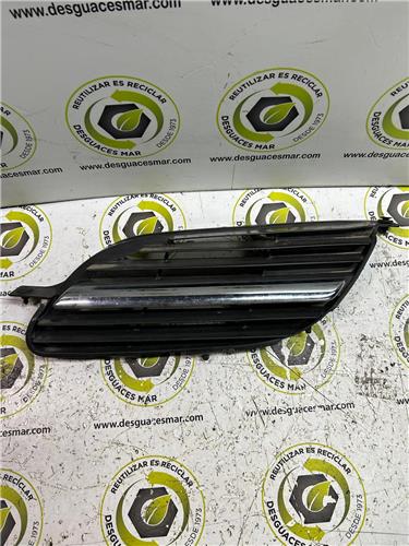 rejilla paragolpes delantero izquierda nissan