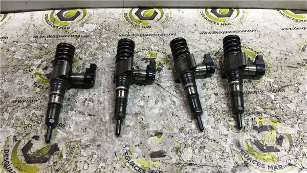 inyector volkswagen passat berlina 3c2 2005