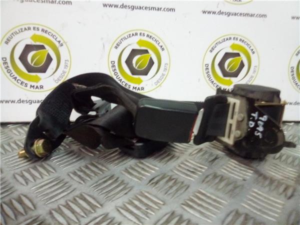 cinturon seguridad trasero derecho nissan pri