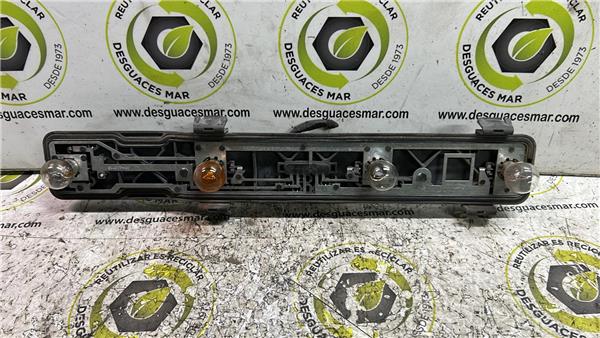 portalampara piloto trasero izquierdo mercede