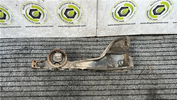 soporte diferencial mercedes benz vito mixto