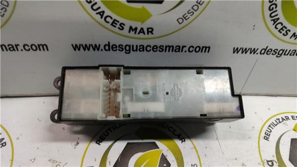mando elevalunas delantero izquierdo nissan a