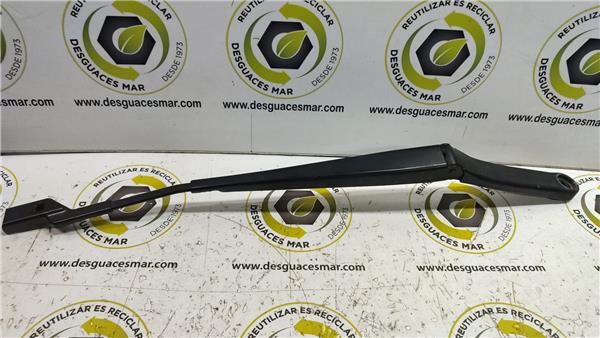 brazo limpiaparabrisas delantero izquierdo vo