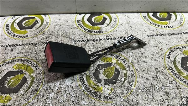 anclaje cinturon trasero derecho mercedes ben