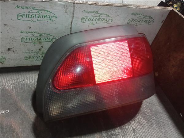 piloto trasero derecho renault clio i fase i