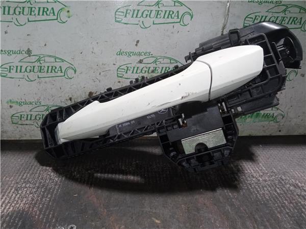 maneta exterior trasera izquierda mercedes be