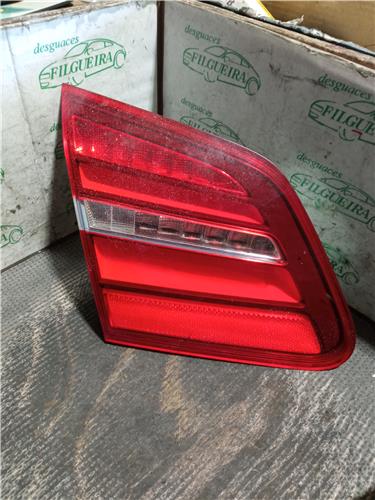 piloto porton trasero izquierdo mercedes benz