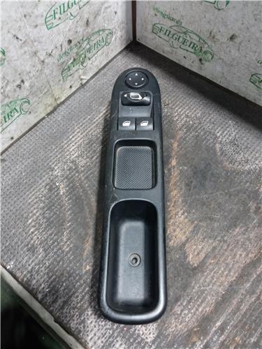 mando elevalunas delantero izquierdo peugeot