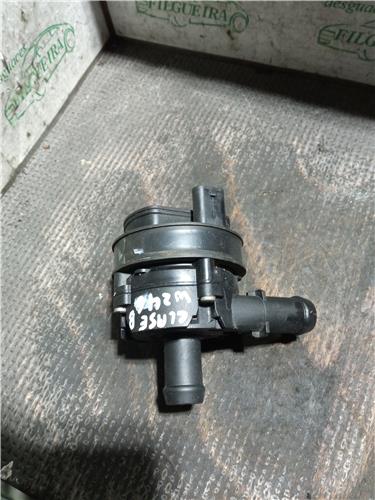 bomba de agua adicional mercedes benz clase b