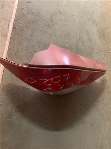 piloto trasero izquierdo peugeot 207 2006 16