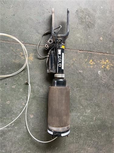 amortiguador delantero izquierdo mercedes ben