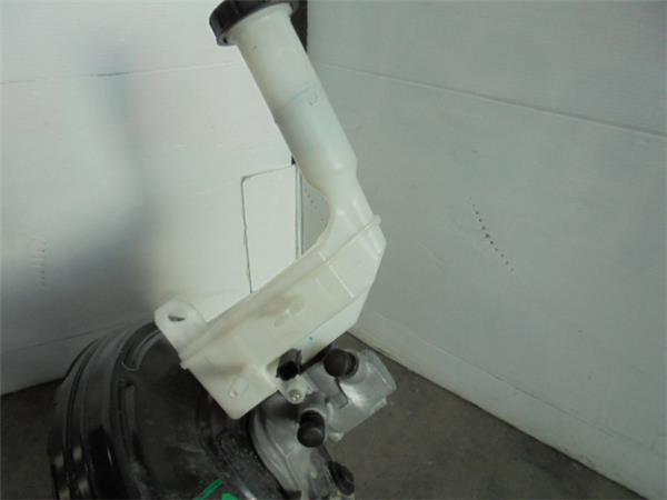 bomba freno nissan juke i f15e 062010 15 ace
