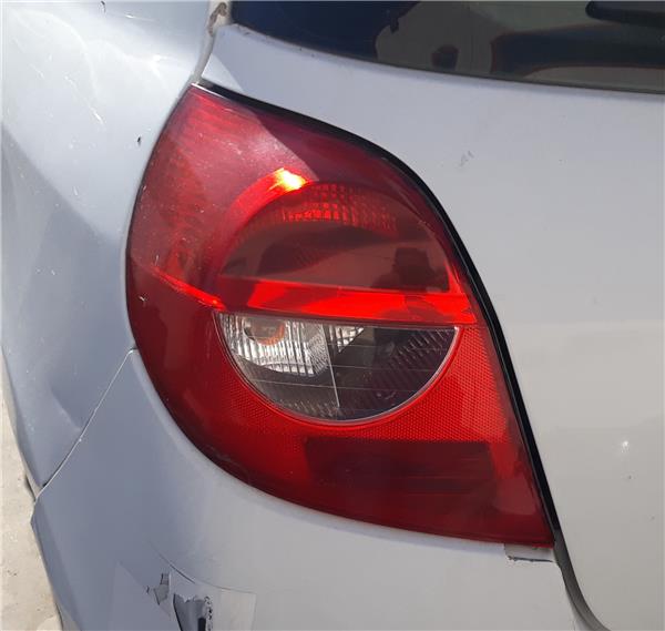 piloto trasero izquierdo renault clio iii 200