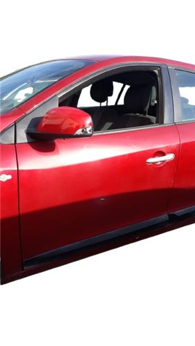 puerta delantera izquierda renault megane iii