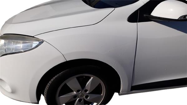 aleta delantera izquierda renault megane iii sport tourer (2009 >) 1.5 dynamique [1,5 ltr.   81 kw dci diesel fap]