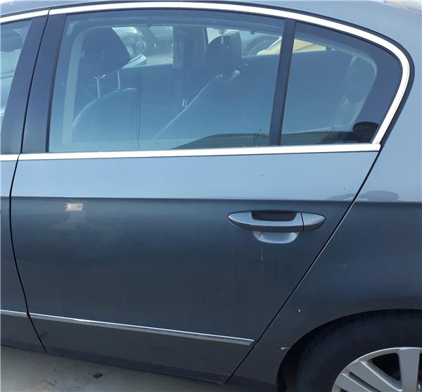 puerta trasera izquierda volkswagen passat be