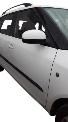 puerta delantera derecha skoda fabia 5j2 2007