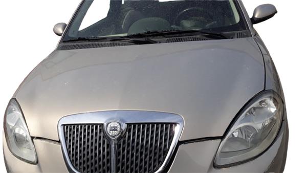 capo lancia ypsilon 101 092003  14 16v