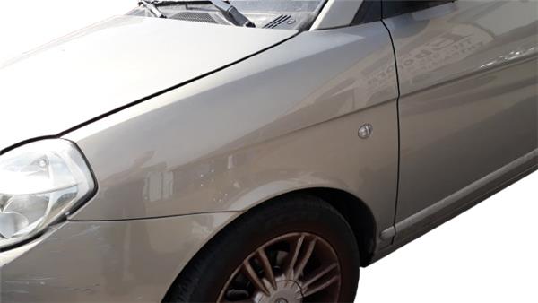 aleta delantera izquierda lancia ypsilon 101